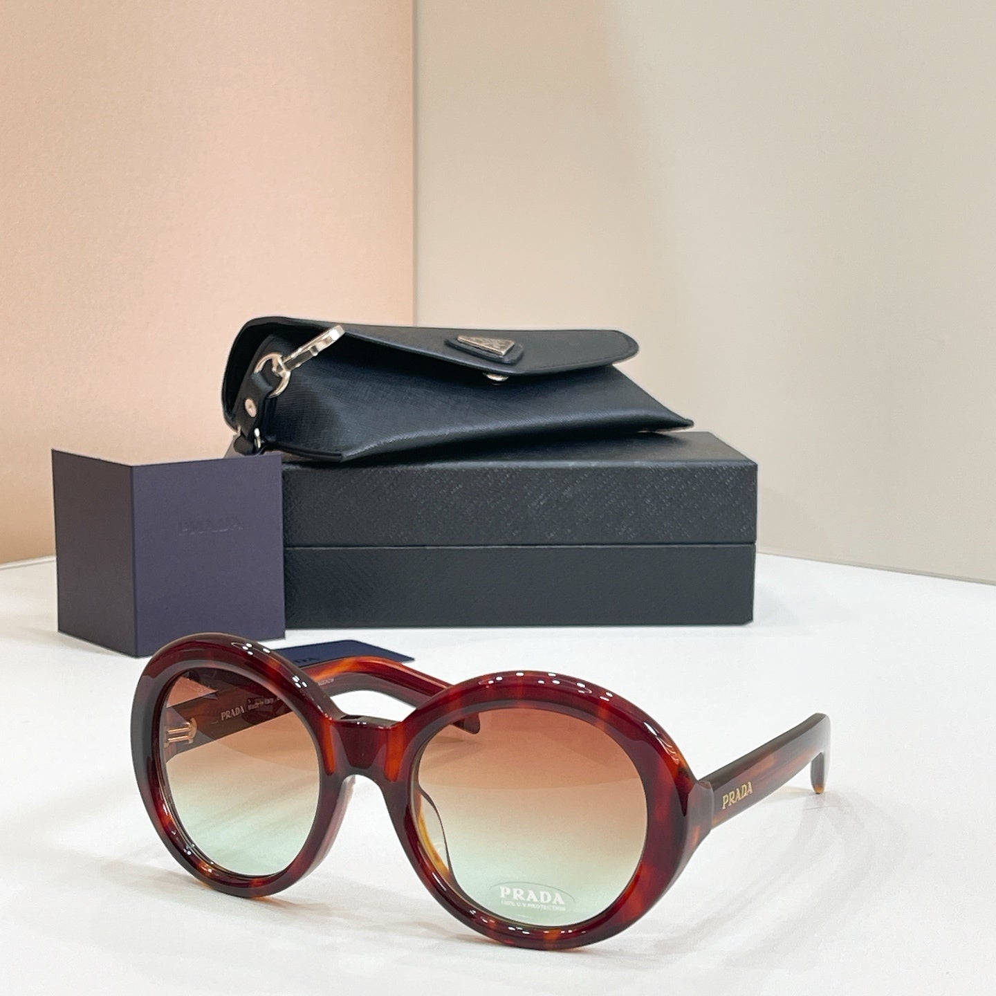 PRADA Sunglasses-SPR D08